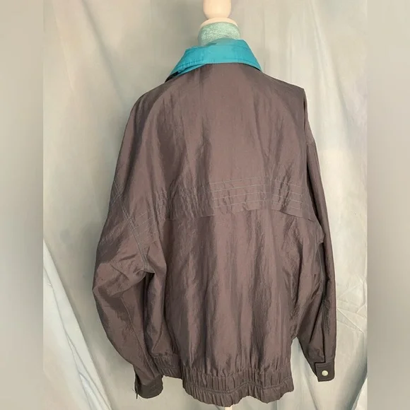 Members only: vintage 80s windbreaker - Picture 3 of 5